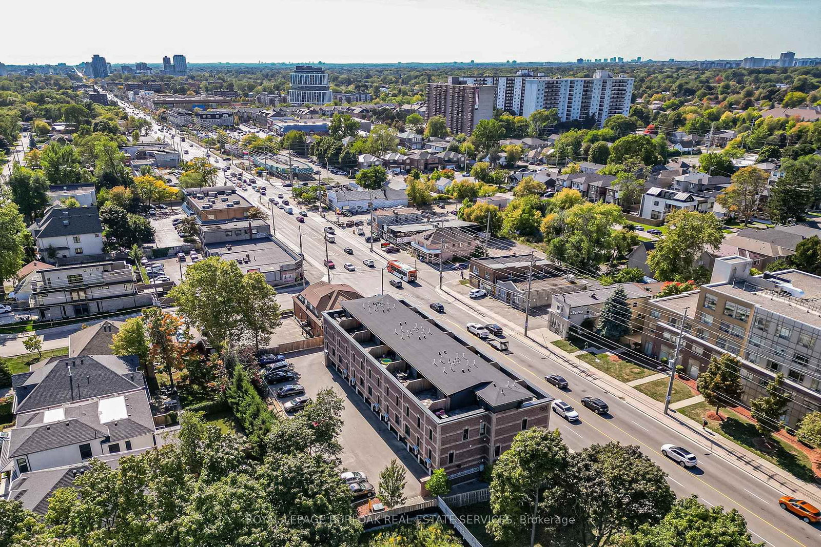 Townhouse for sale at 213-760 Lakeshore Road, Mississauga, Ontario, L5E 1C7 - Lakeview - MLS: W12803698