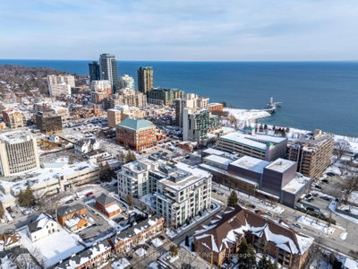 Condo sold at 602-1441 Elgin Street, Burlington, Ontario, L7S 1E6 - Brant - MLS: W12803746
