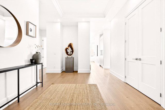 602 - 1441 Elgin Street