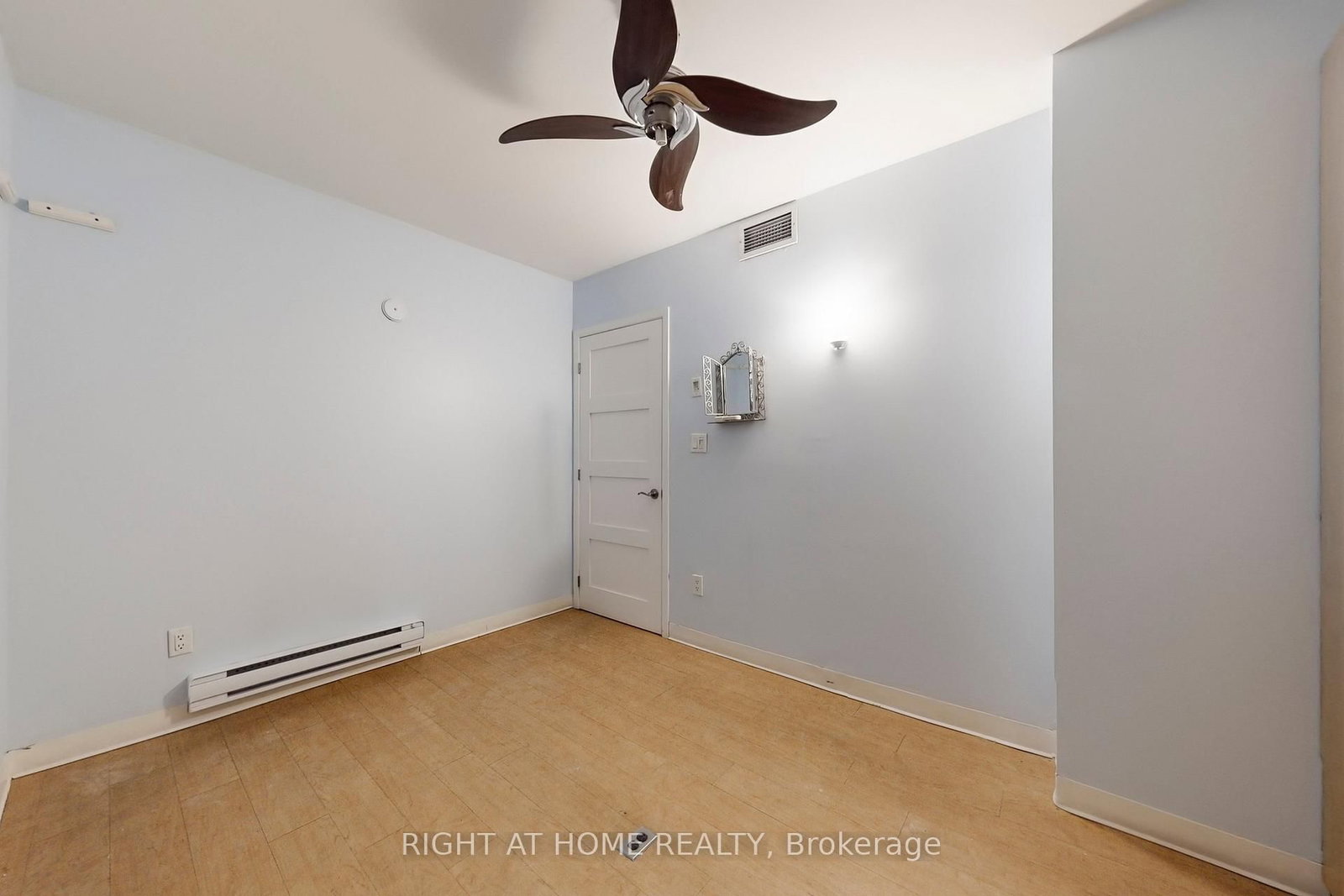 2390A Bloor Street W - Photo 28