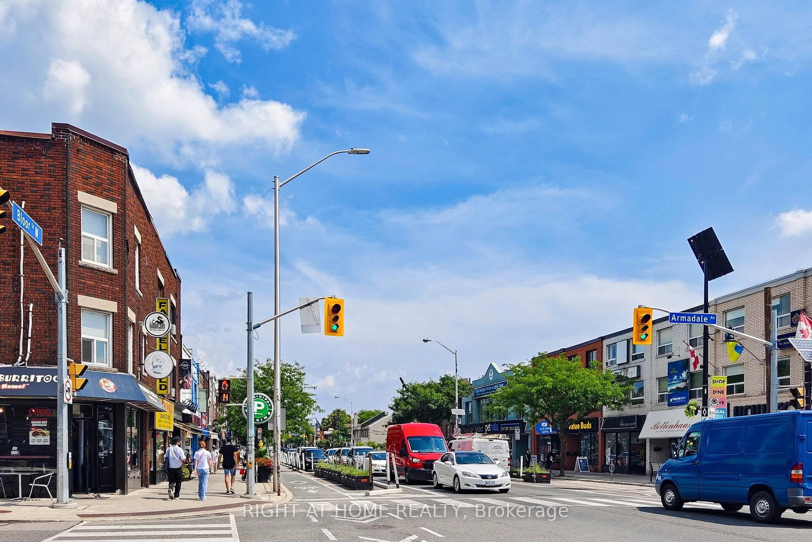 2390A Bloor Street W - Photo 4