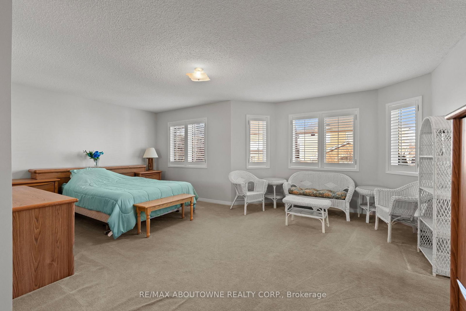 Detached House for sale at 49 Lockwood Road, Brampton, Ontario, L6Y 4T7 - Fletcher's West - MLS: W12804904