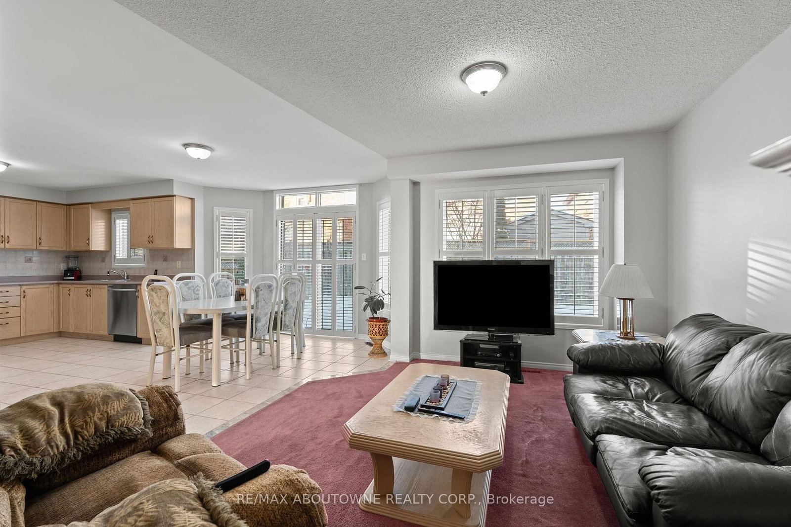 Detached House for sale at 49 Lockwood Road, Brampton, Ontario, L6Y 4T7 - Fletcher's West - MLS: W12804904