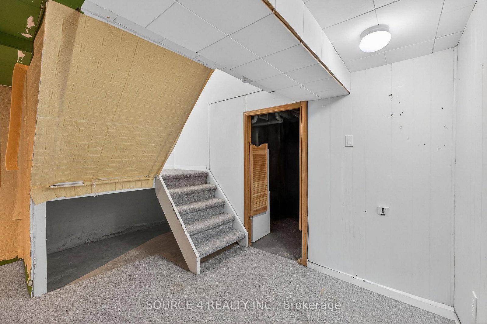 Semi-Detached House for sale at 70 Griselda Crescent, Brampton, Ontario, L6S 1M3 - Northgate - MLS: W12805004