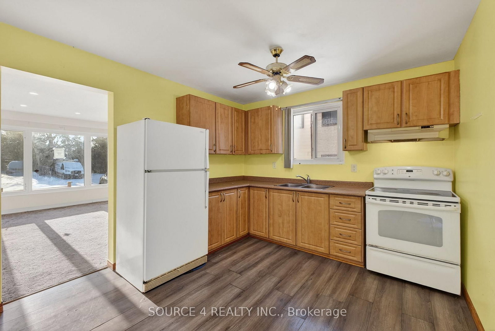 Semi-Detached House for sale at 70 Griselda Crescent, Brampton, Ontario, L6S 1M3 - Northgate - MLS: W12805004