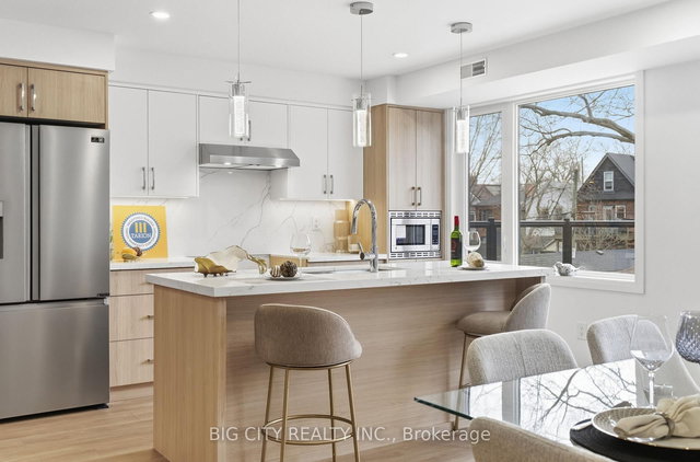 3 - 68 Westholme Avenue