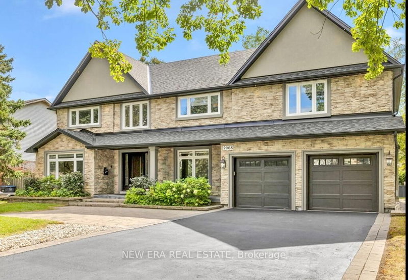 2068 Mississauga Rd, Mississauga, L5H 2K6 | Image 2