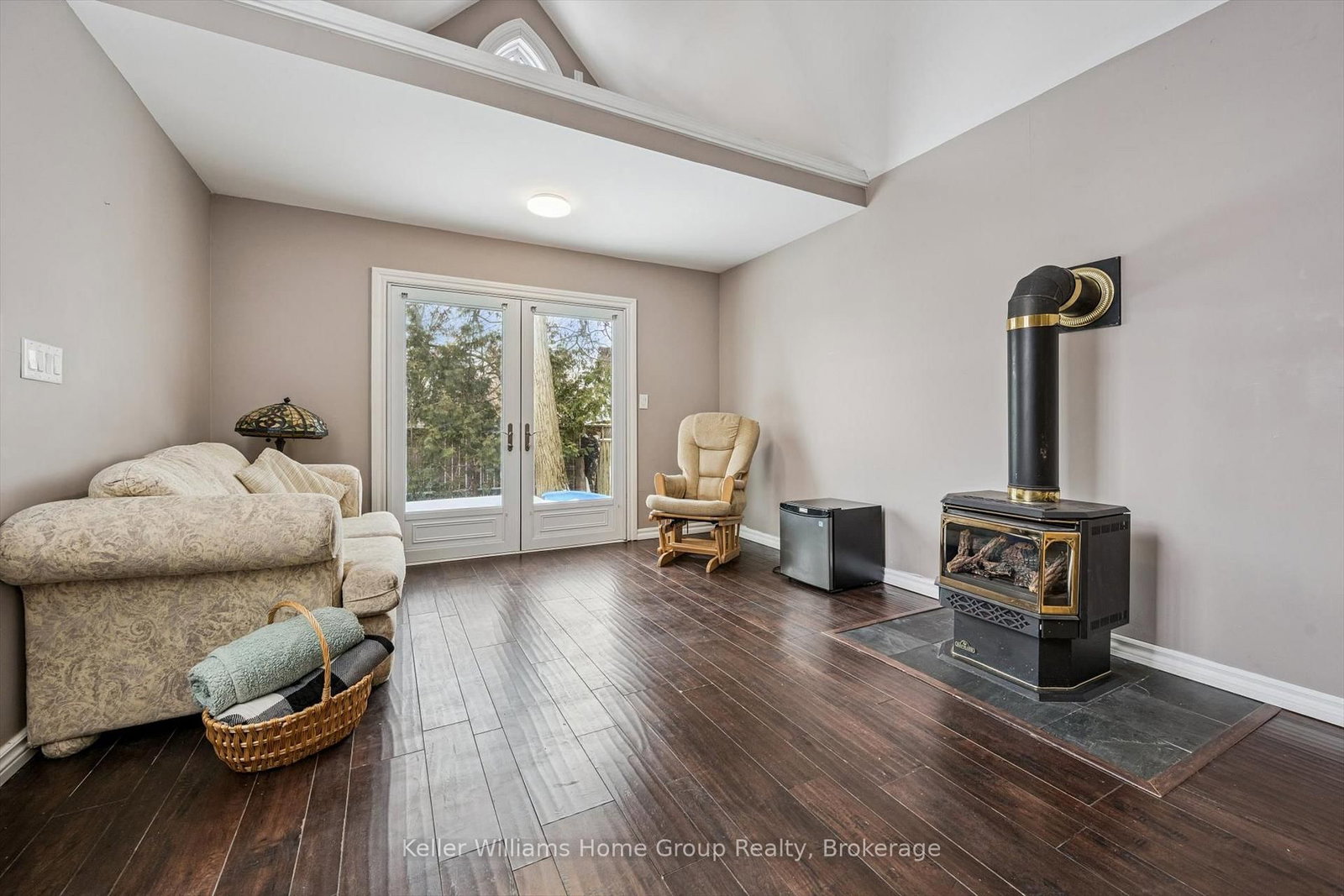 Detached House for sale at 17 Archibald Street, Brampton, Ontario, L6X 1M1 - Brampton West - MLS: W12805682