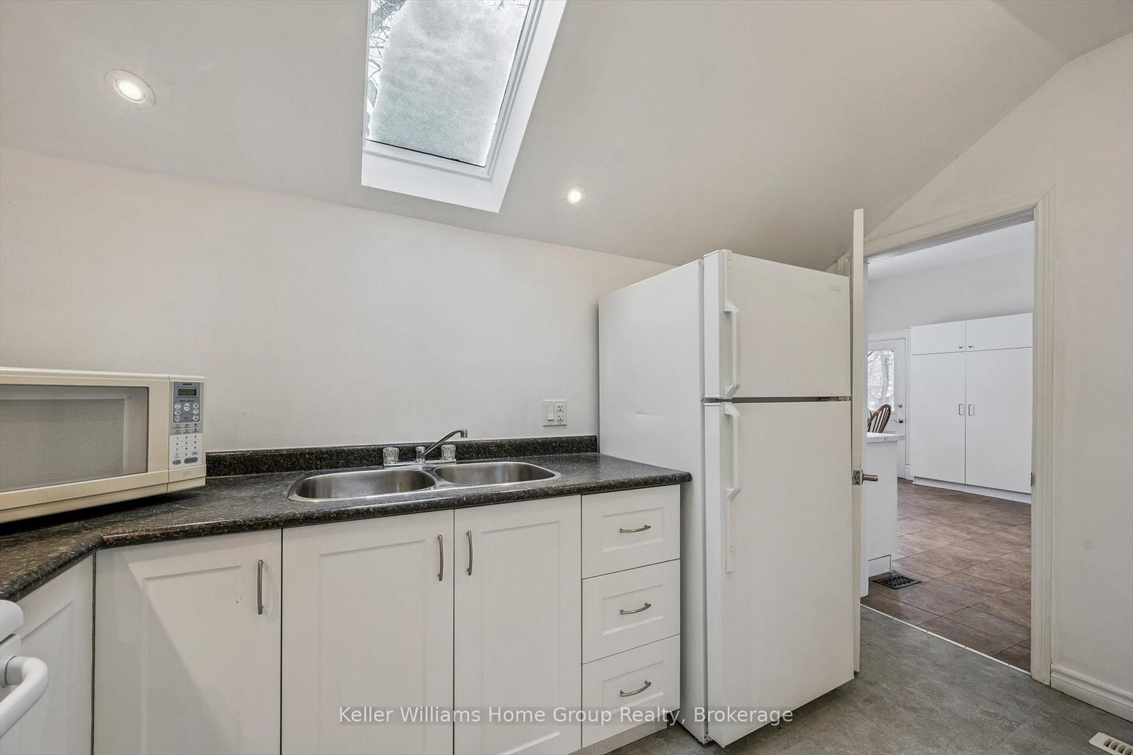 Detached House for sale at 17 Archibald Street, Brampton, Ontario, L6X 1M1 - Brampton West - MLS: W12805682