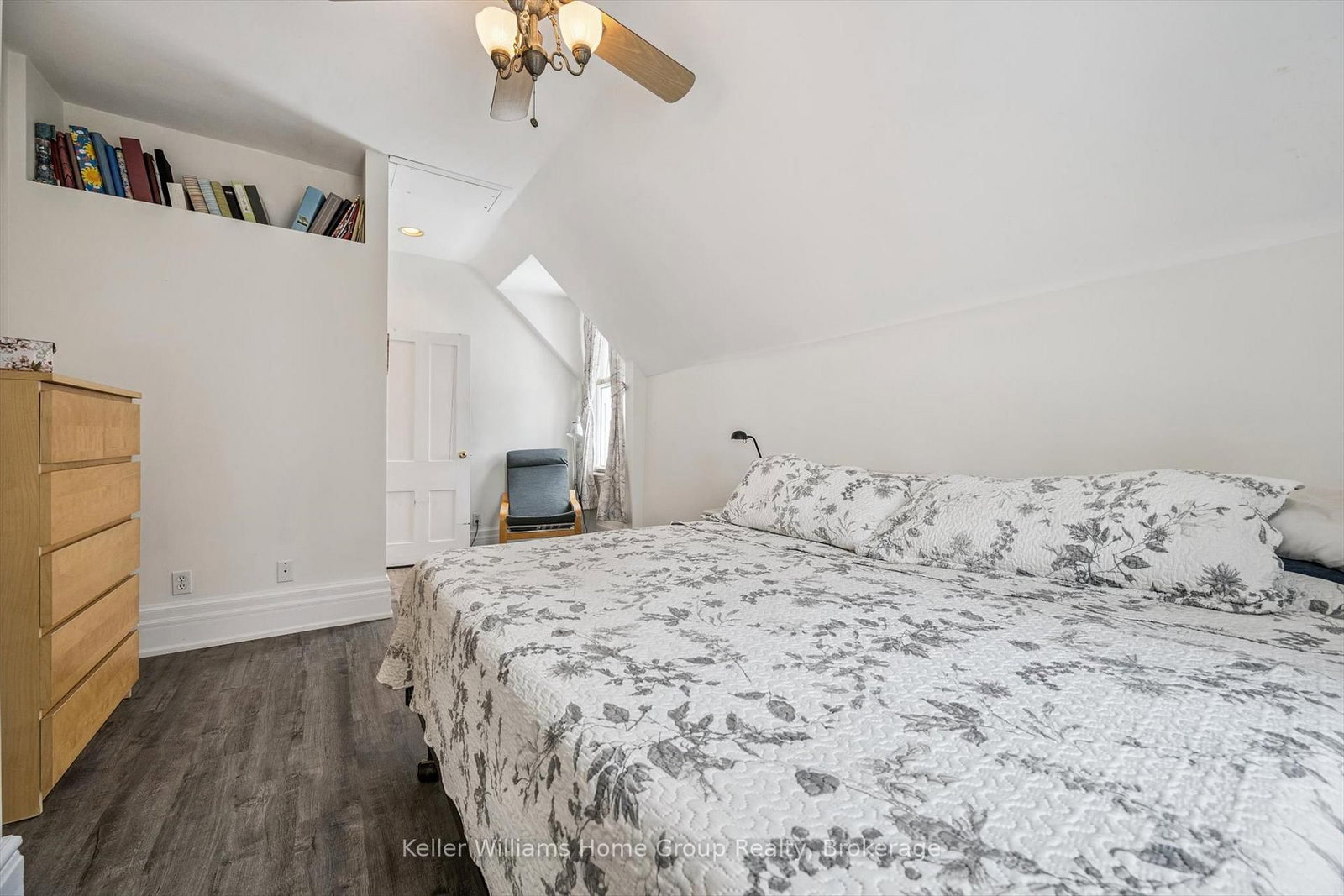 Detached House for sale at 17 Archibald Street, Brampton, Ontario, L6X 1M1 - Brampton West - MLS: W12805682