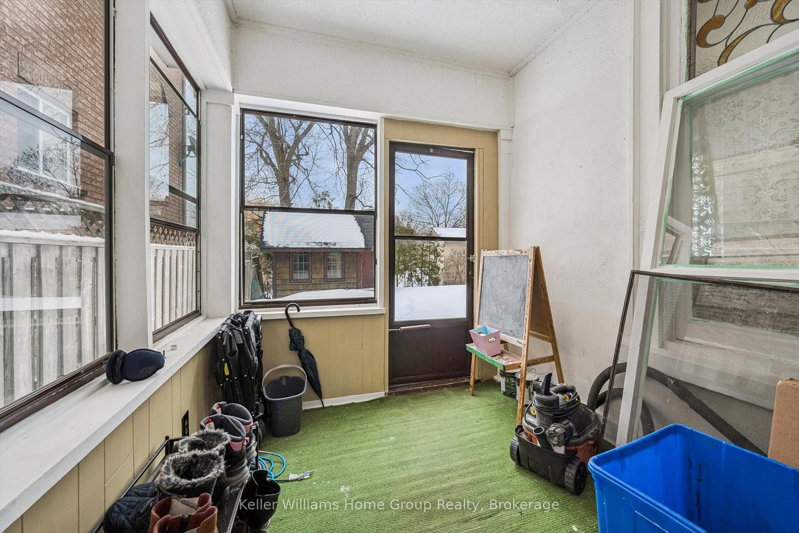 Detached House for sale at 17 Archibald Street, Brampton, Ontario, L6X 1M1 - Brampton West - MLS: W12805682