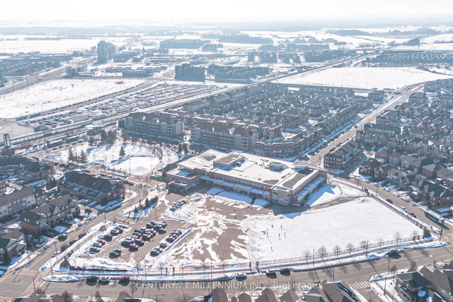 204 - 60 Baycliffe Crescent