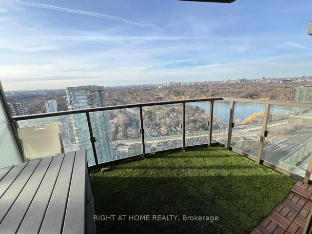 3501 - 1928 Lake Shore Boulevard W