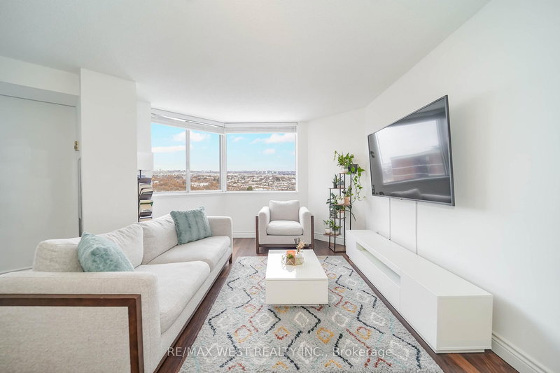 PH10 - 234 Albion Rd, Toronto, M9W 6A7 | Image 3