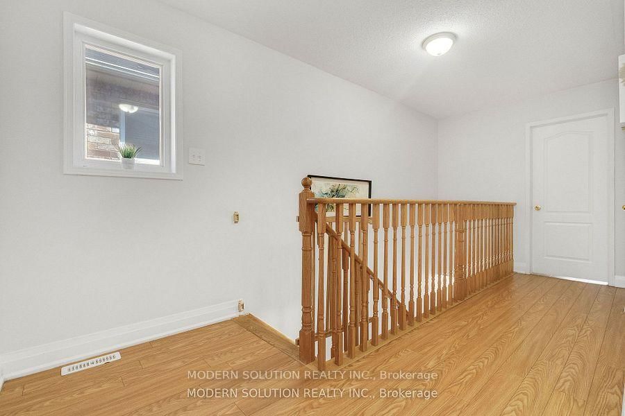 Semi-Detached House for sale at 67 Roundstone Drive, Brampton, Ontario, L6X 0K4 - Credit Valley - MLS: W12806950