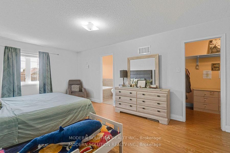 Semi-Detached House for sale at 67 Roundstone Drive, Brampton, Ontario, L6X 0K4 - Credit Valley - MLS: W12806950