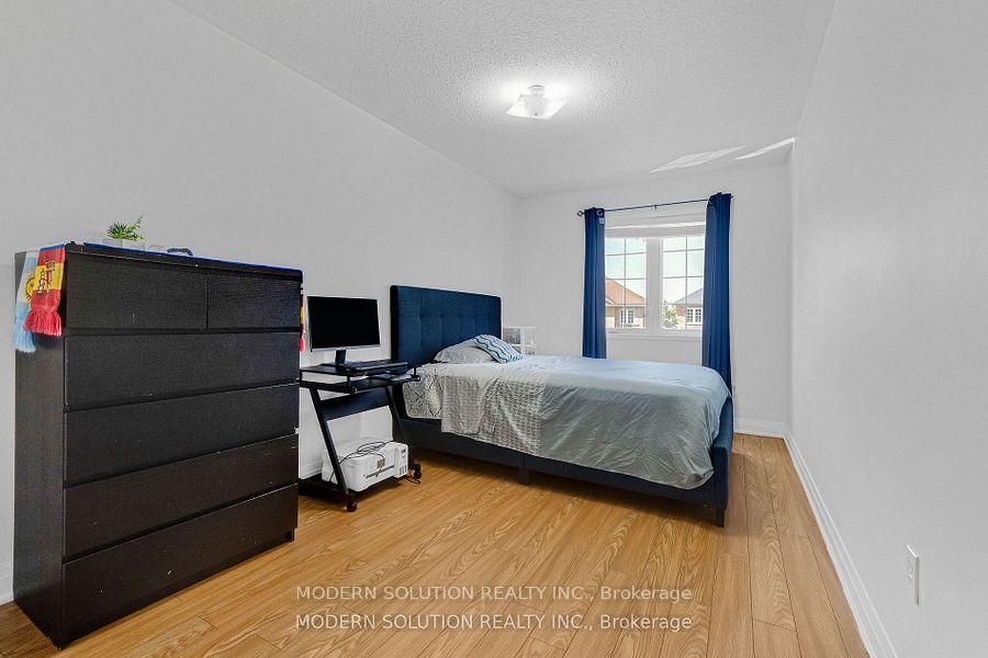 Semi-Detached House for sale at 67 Roundstone Drive, Brampton, Ontario, L6X 0K4 - Credit Valley - MLS: W12806950