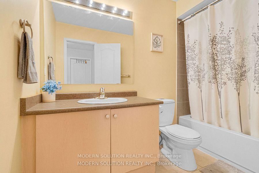 Semi-Detached House for sale at 67 Roundstone Drive, Brampton, Ontario, L6X 0K4 - Credit Valley - MLS: W12806950