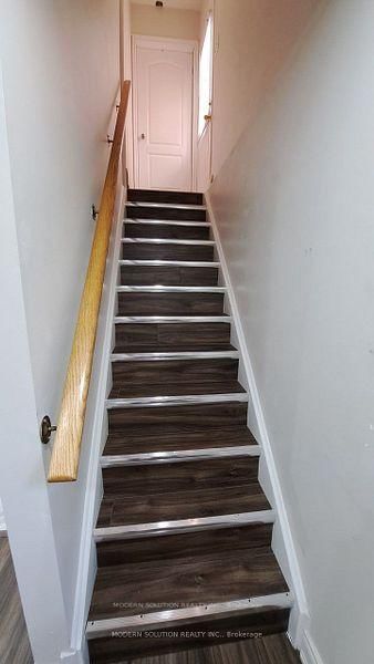 Semi-Detached House for sale at 67 Roundstone Drive, Brampton, Ontario, L6X 0K4 - Credit Valley - MLS: W12806950