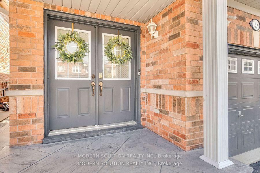Semi-Detached House for sale at 67 Roundstone Drive, Brampton, Ontario, L6X 0K4 - Credit Valley - MLS: W12806950