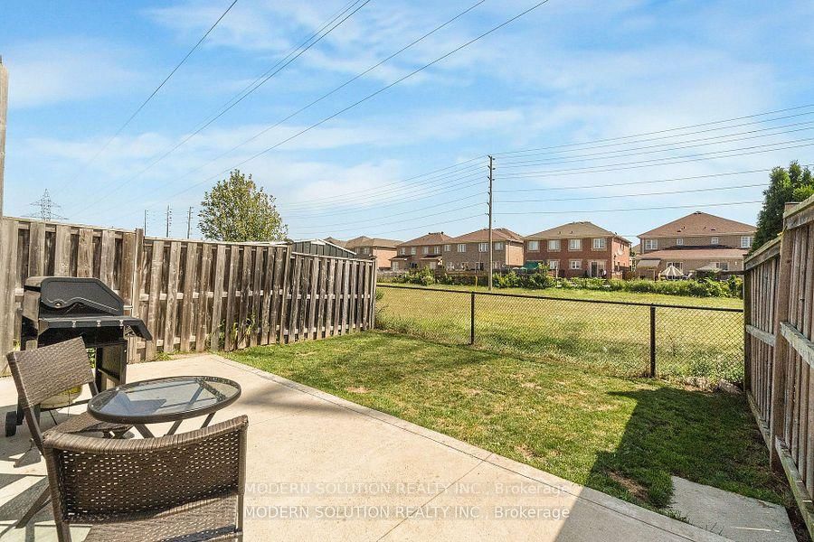 Semi-Detached House for sale at 67 Roundstone Drive, Brampton, Ontario, L6X 0K4 - Credit Valley - MLS: W12806950