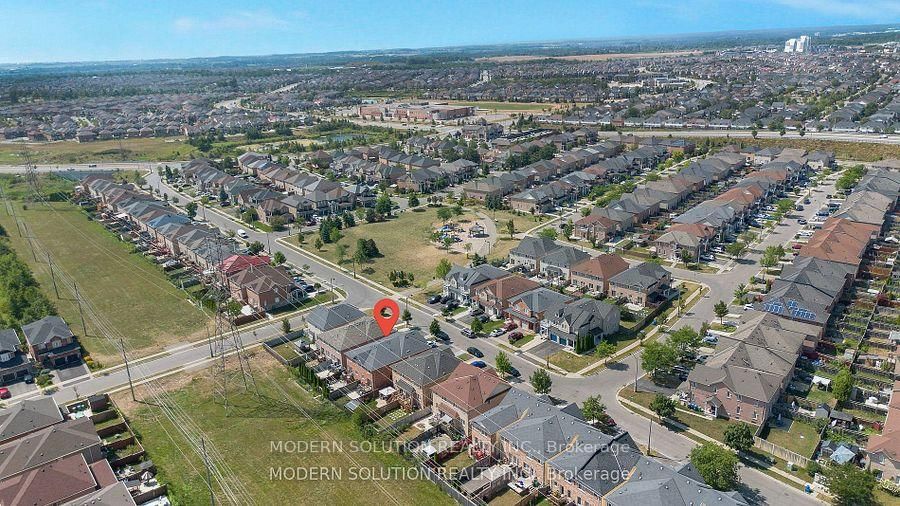 Semi-Detached House for sale at 67 Roundstone Drive, Brampton, Ontario, L6X 0K4 - Credit Valley - MLS: W12806950