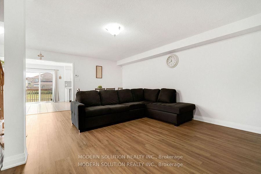 Semi-Detached House for sale at 67 Roundstone Drive, Brampton, Ontario, L6X 0K4 - Credit Valley - MLS: W12806950