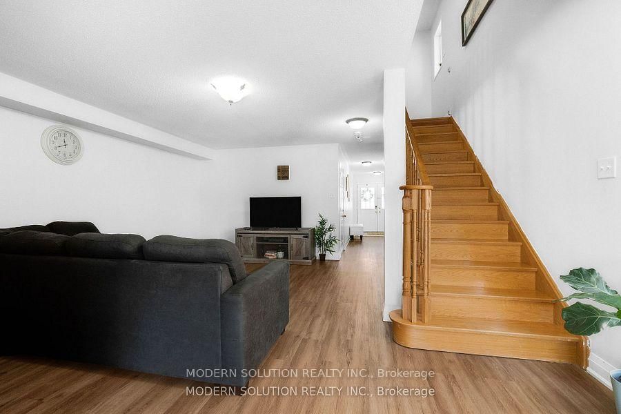 Semi-Detached House for sale at 67 Roundstone Drive, Brampton, Ontario, L6X 0K4 - Credit Valley - MLS: W12806950