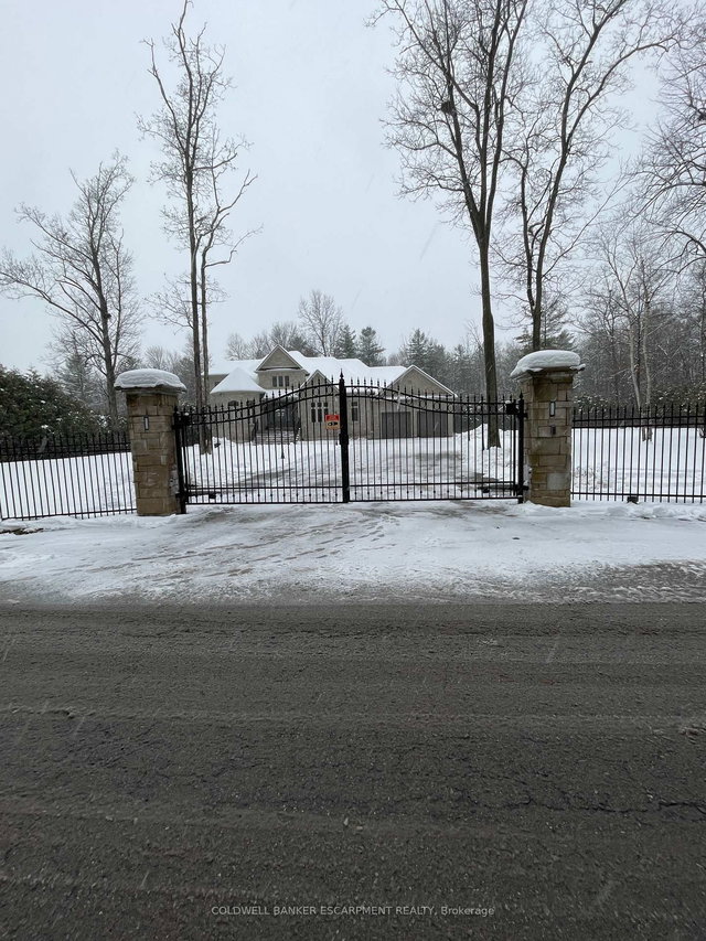 4449 Milburough Line