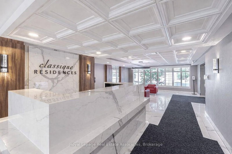 901 - 155 Hillcrest Ave, Mississauga, L5B 3Z2 | Image 2