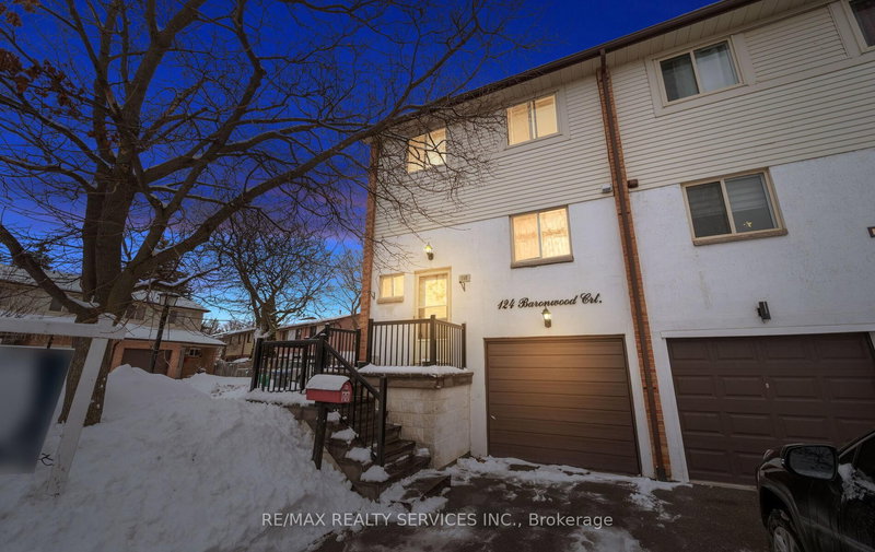 124 - 124 Baronwood Crt, Brampton, L6V 3H7 | Image 2