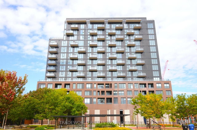 415 - 270 Dufferin Street