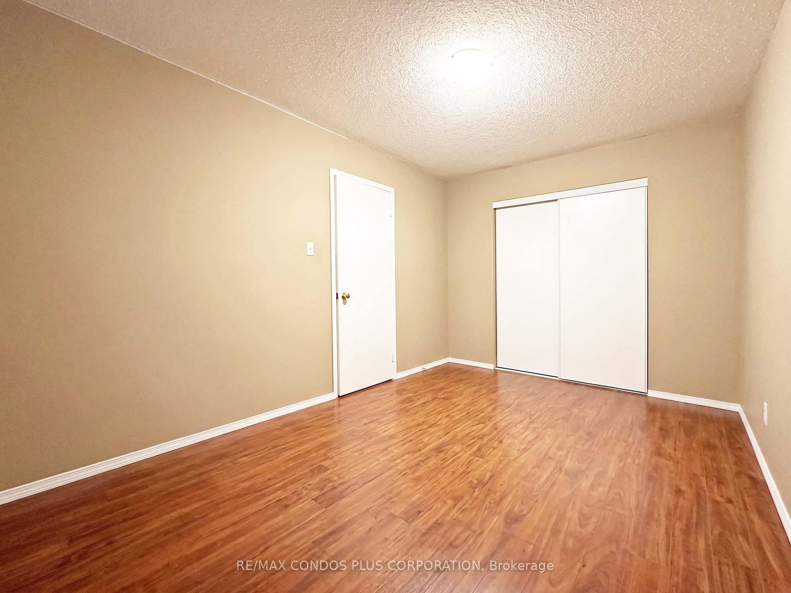 517 Ravenstone Crescent - Photo 16