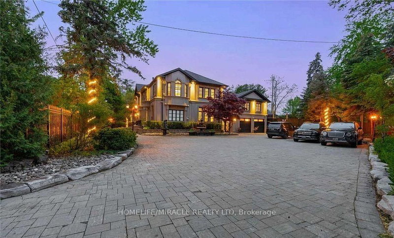 1540 Mississauga Rd, Mississauga, L5H 2K1 | Image 2