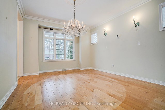 8 - 2175 Stavebank Road