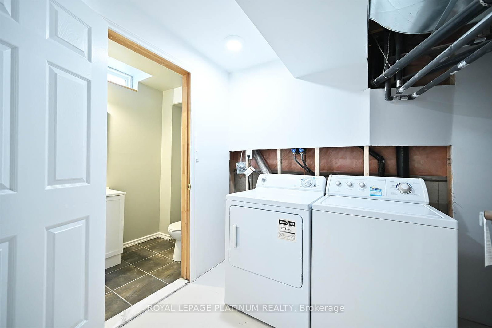 Detached House for sale at 21 Vista Green Crescent, Brampton, Ontario, L7A 2S3 - Fletcher's Meadow - MLS: W12808768