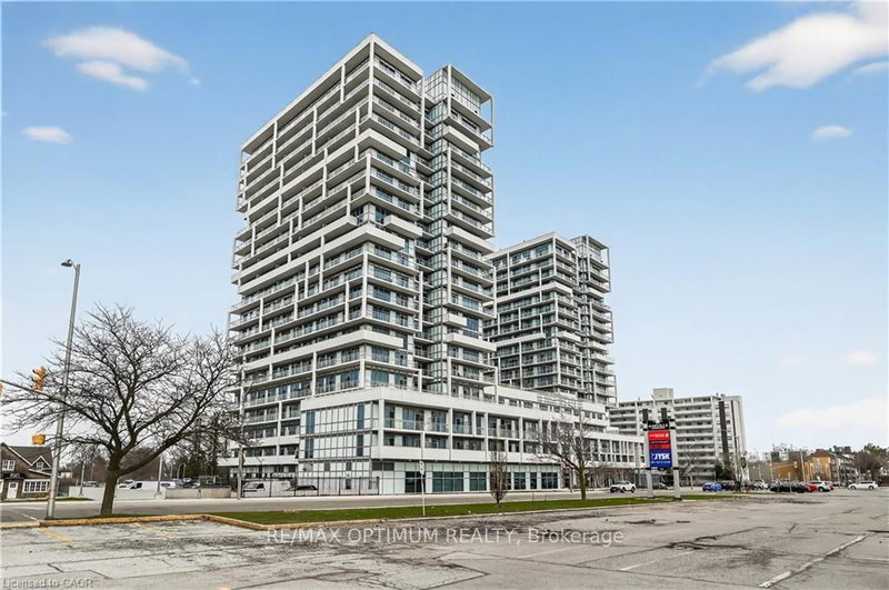 PH-11 - 65 Speers Rd, Oakville, L6K 0J1 | Image 2