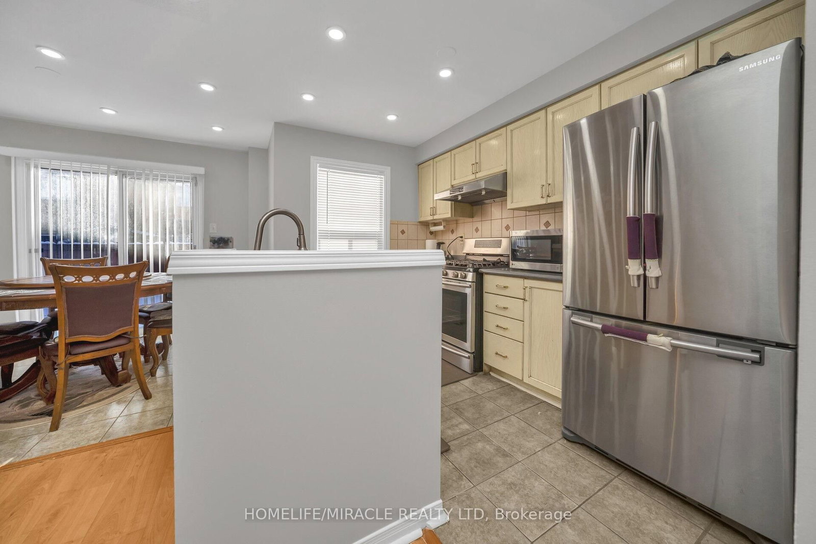 Semi-Detached House for sale at 133 Pressed Brick Drive, Brampton, Ontario, L6V 4K5 - Brampton North - MLS: W12809570