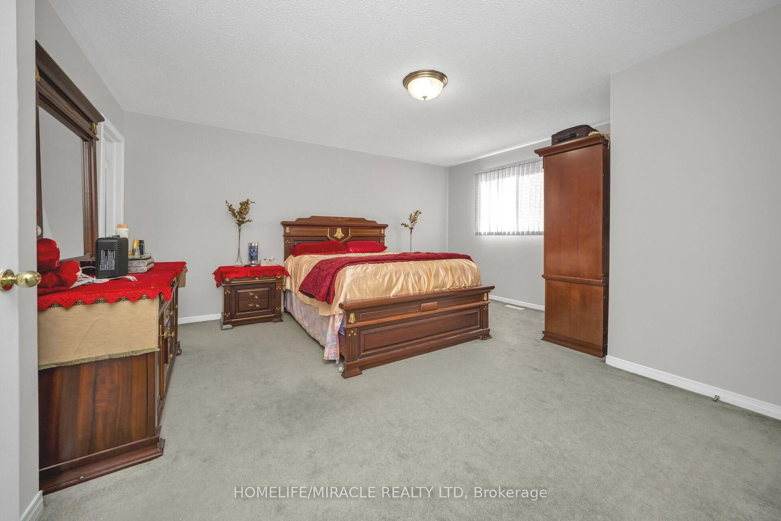 Semi-Detached House for sale at 133 Pressed Brick Drive, Brampton, Ontario, L6V 4K5 - Brampton North - MLS: W12809570