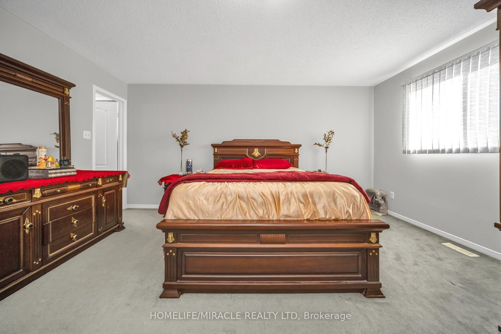 Semi-Detached House for sale at 133 Pressed Brick Drive, Brampton, Ontario, L6V 4K5 - Brampton North - MLS: W12809570