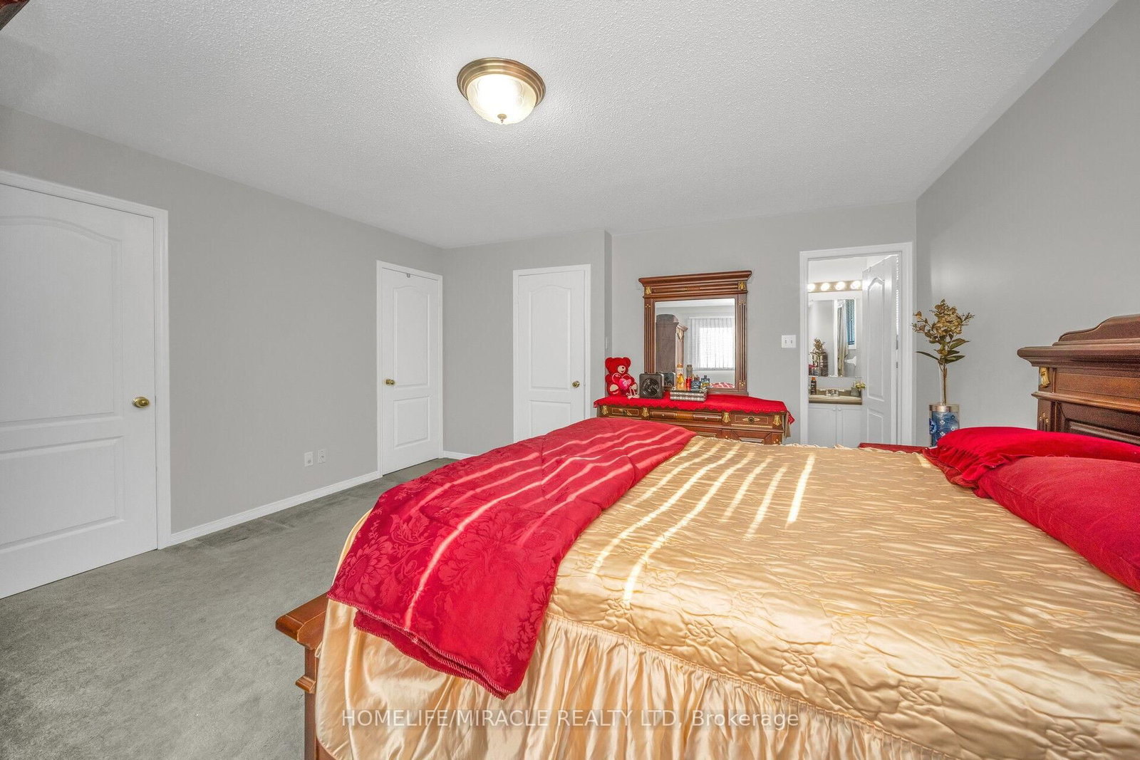 Semi-Detached House for sale at 133 Pressed Brick Drive, Brampton, Ontario, L6V 4K5 - Brampton North - MLS: W12809570