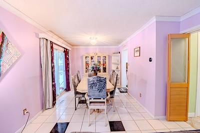 Detached House for sale at 70 Somerset Drive, Brampton, Ontario, L6Z 1C5 - Heart Lake West - MLS: W12809870