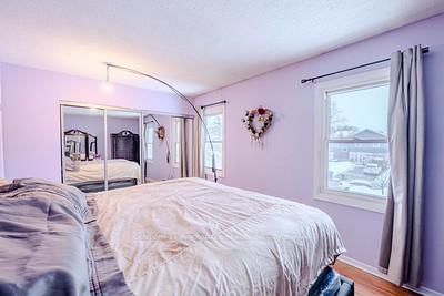 Detached House for sale at 70 Somerset Drive, Brampton, Ontario, L6Z 1C5 - Heart Lake West - MLS: W12809870