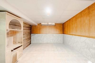 Detached House for sale at 70 Somerset Drive, Brampton, Ontario, L6Z 1C5 - Heart Lake West - MLS: W12809870