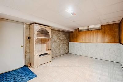 Detached House for sale at 70 Somerset Drive, Brampton, Ontario, L6Z 1C5 - Heart Lake West - MLS: W12809870