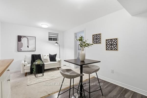 Semi-Detached House for sale at 1366 Farmstead Drive, Milton, Ontario, L9T 7K6 - Ford - MLS: W12809968