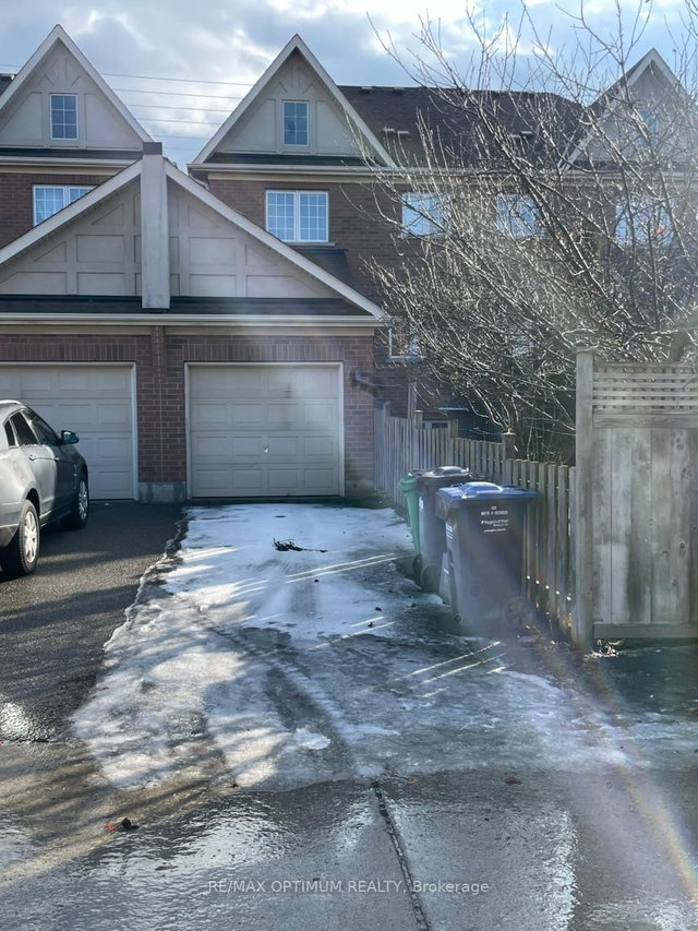 3373 Eglinton Avenue W