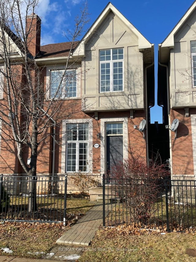 3373 Eglinton Avenue W