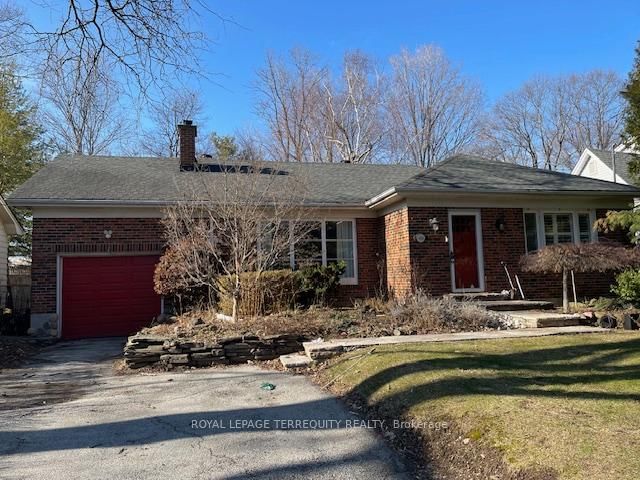 425 River Side Dr, Oakville, L6K 3N6 | Image 2