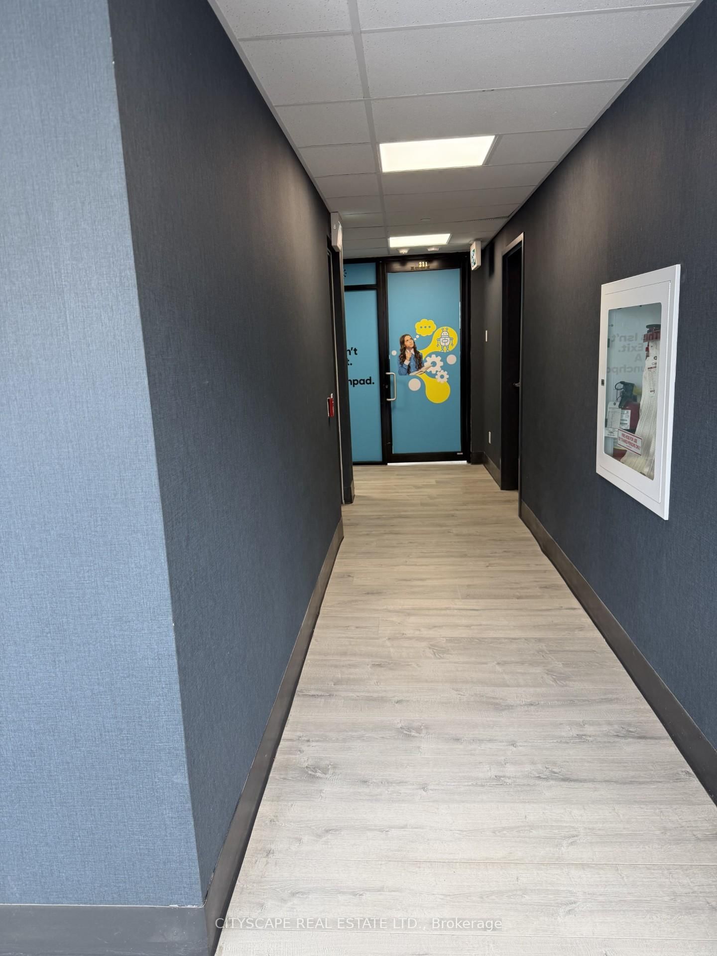 3401 Ridgeway Drive, Unit 202 - Photo 5